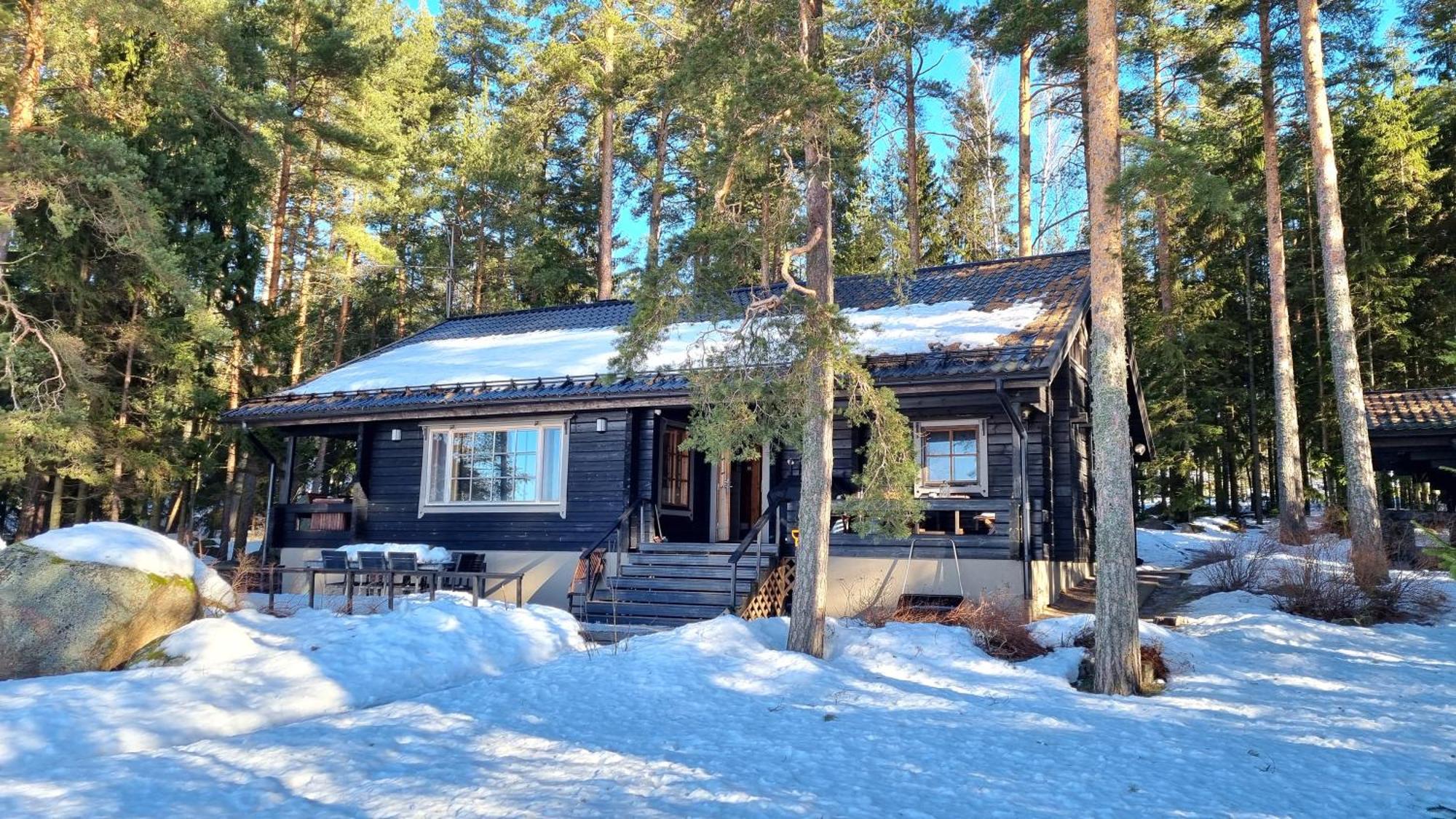 Villa Skitunaes Pyhtaa Exterior foto